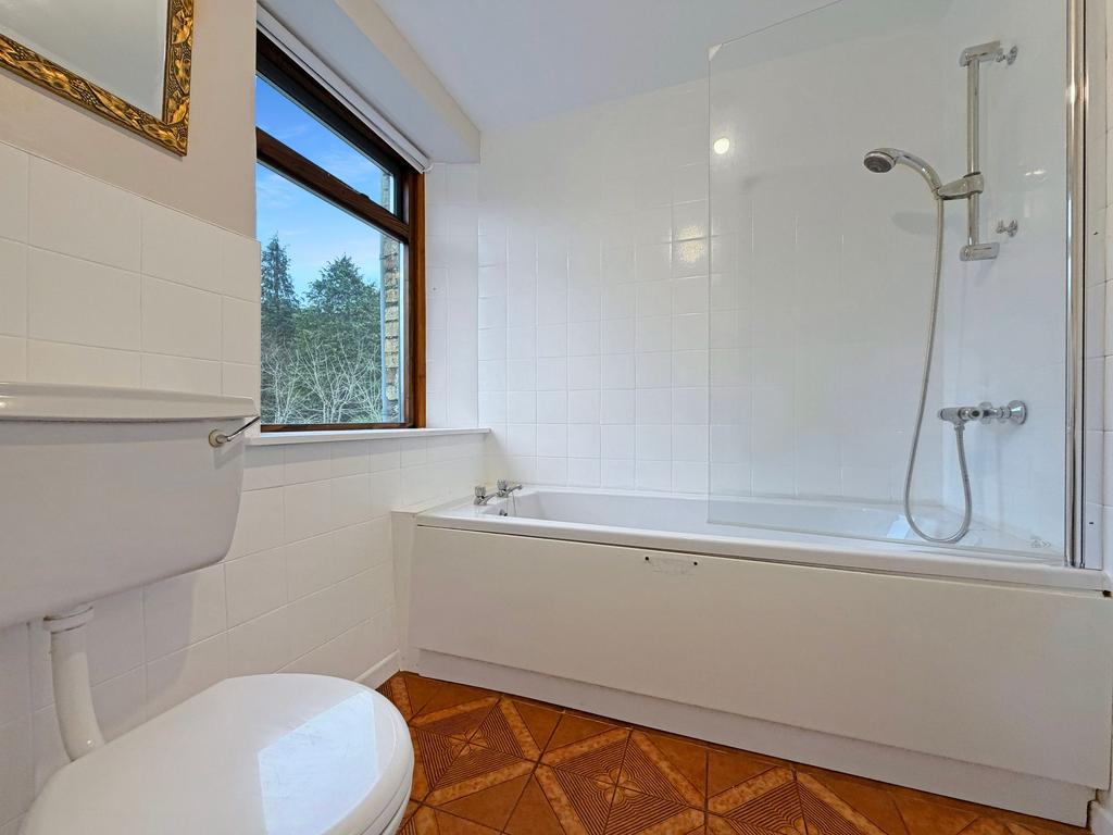 Ground Floor Bathroom