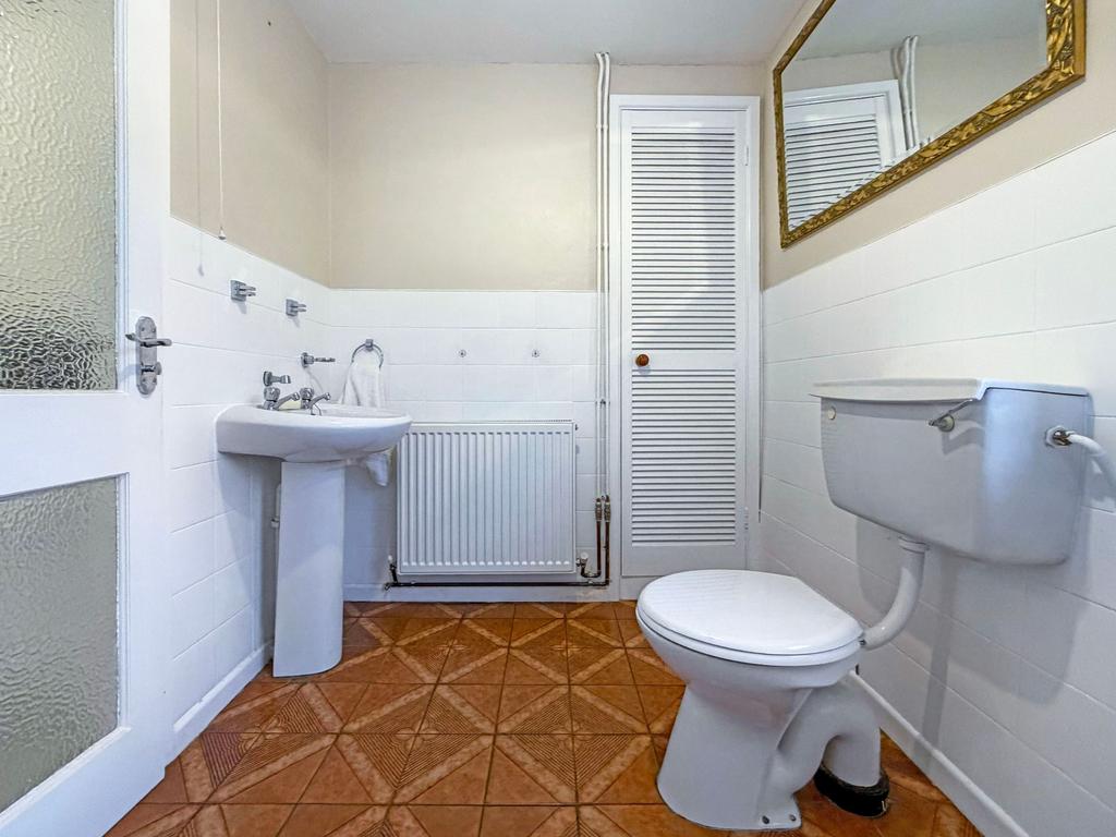 Ground Floor Bathroom