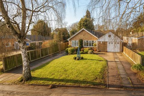 5 bedroom detached bungalow for sale, Chancel Close, Brundall, Norwich