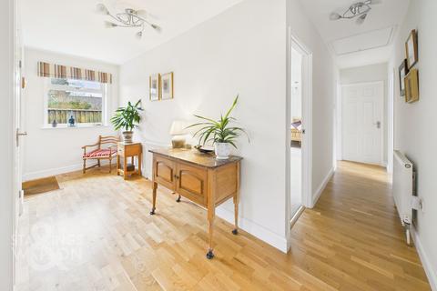 5 bedroom detached bungalow for sale, Chancel Close, Brundall, Norwich