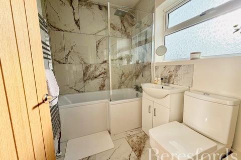 1 bedroom bungalow for sale, Patmore Road, Colchester, CO4