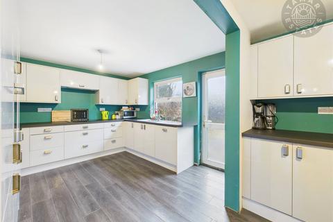undefined, 'An ideal first home offering three bedrooms and well-balanced living space'