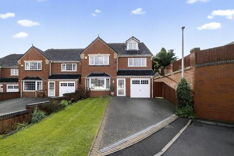 undefined, Wall Close, Smethwick, B67
