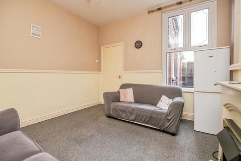 2 bedroom semi-detached house for sale, Payne Street, Rowley Regis, B65