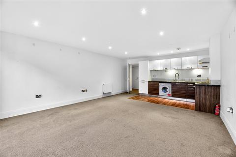 undefined, Lea Bridge Road, London, E5