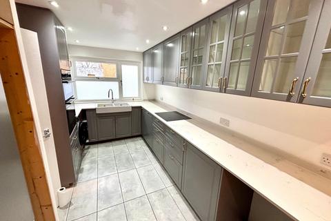 undefined, Buckingham Road, London, E15