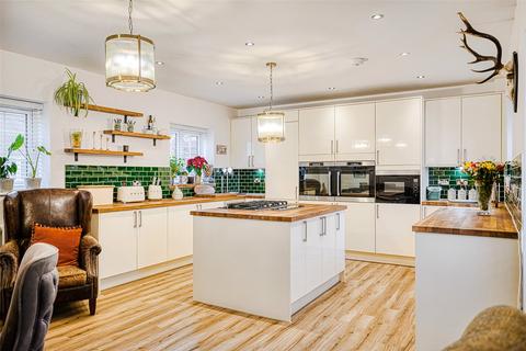 undefined, Stephen Place, Elizabeth Gardens - Hall Road, SS4