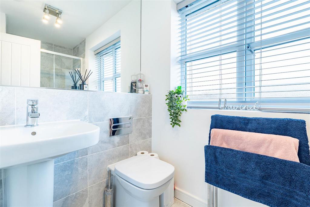 Ensuite