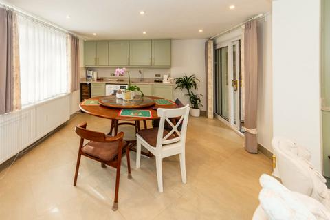 4 bedroom detached house for sale, Hilmanton, Reading, RG6