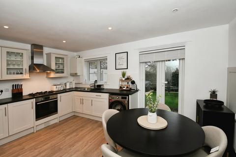 3 bedroom terraced house for sale, St. James Place, North Hykeham, Lincoln, LN6