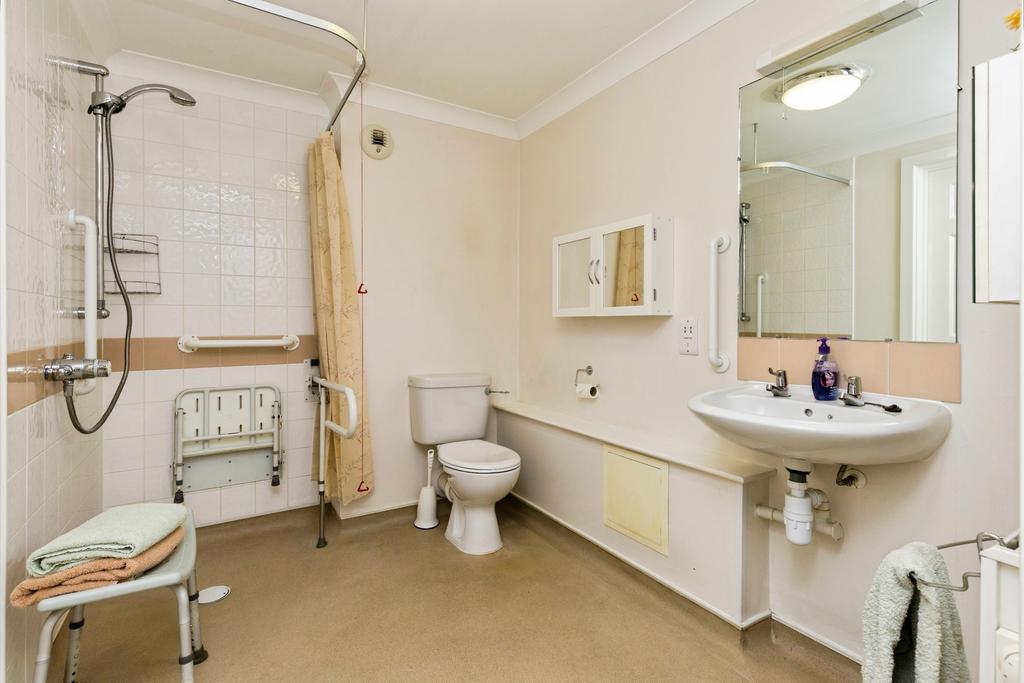 Jack & Jill Bathroom
