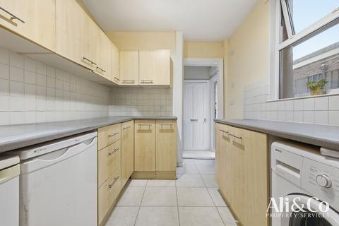 3 bedroom terraced house for sale, East Street, South Stifford, Grays