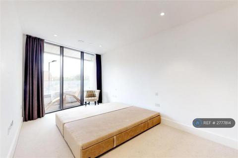 1 bedroom flat to rent, Kingsland High Street, London, E8