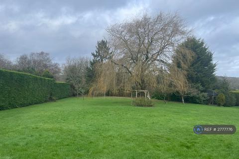 undefined, Catts Hill, Crowborough, TN6