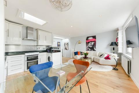 2 bedroom flat to rent, St Stephens Gardens, W2