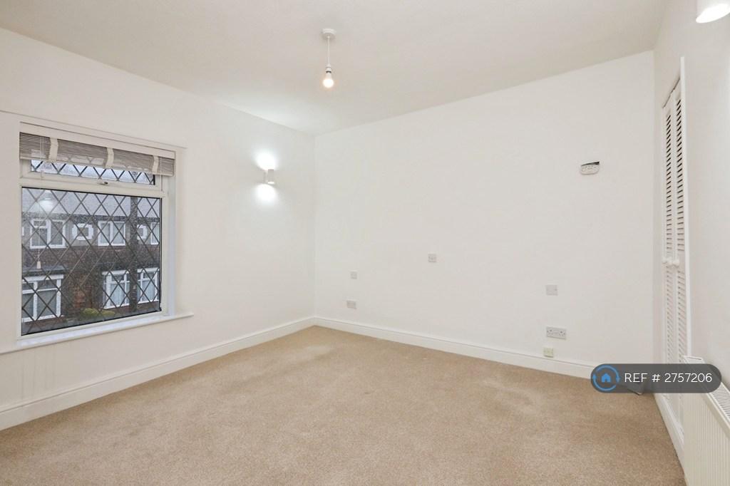 Master Bedroom 1