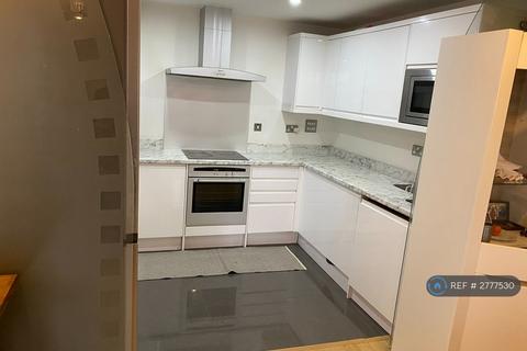 1 bedroom flat to rent, Crew Street, London, E14