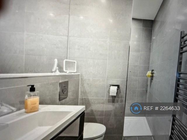 Ensuite Bathroom