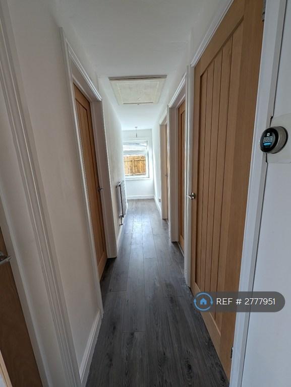 Corridor/Hallway