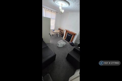 undefined, Aviary Mount, Leeds, LS12
