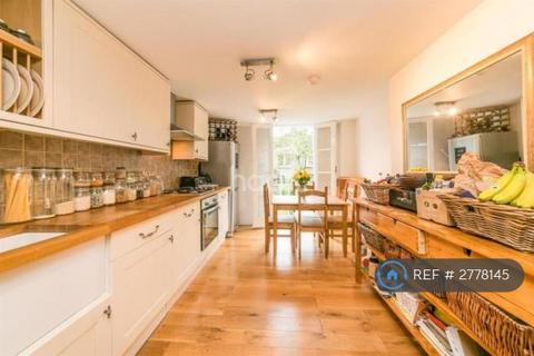 2 bedroom flat to rent, Appach Road, London, SW2