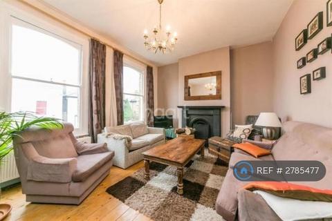 2 bedroom flat to rent, Appach Road, London, SW2