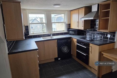 2 bedroom flat to rent, Christie Street, Paisley, PA1