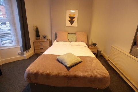 undefined, 4 Whitehall Terrace, Lincoln, Lincolnshire, LN1 1PQ, United Kingdom