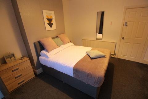 undefined, 4 Whitehall Terrace, Lincoln, Lincolnshire, LN1 1PQ, United Kingdom