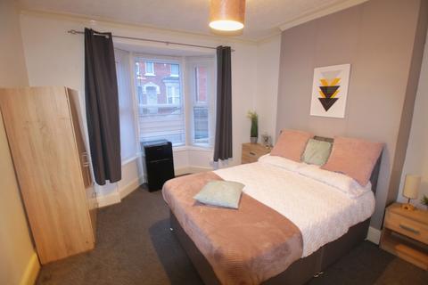 undefined, 4 Whitehall Terrace, Lincoln, Lincolnshire, LN1 1PQ, United Kingdom