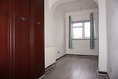 undefined, Great Cambridge Road, Cheshunt, Waltham Cross, Hertfordshire