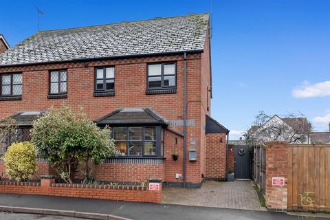 undefined, Lime Street, Evesham WR11