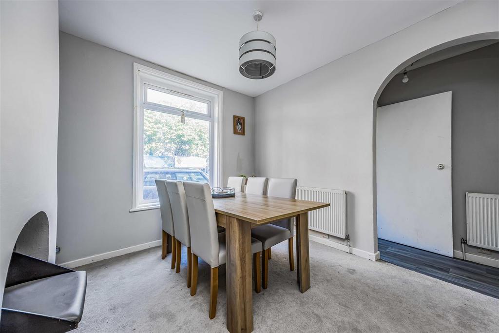 18 Lincon Road, Fratton-Small-Portico Marketing-Sol