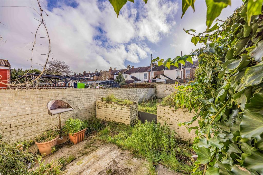 18 Lincon Road, Fratton-Small-Portico Marketing-Sol