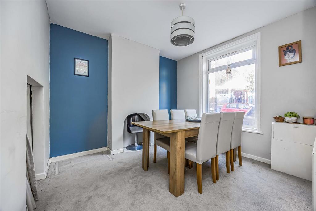 18 Lincon Road, Fratton-Small-Portico Marketing-Sol