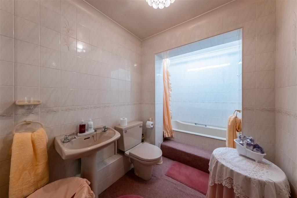356 Chester Road-032.jpg