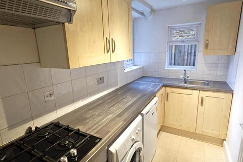 undefined, Windsor Road, Teddington TW11