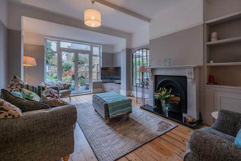 4 bedroom semi-detached house for sale, Park Grove, Bromley BR1