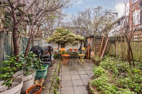 2 bedroom terraced house for sale, Mile End Place, Mile End, E1