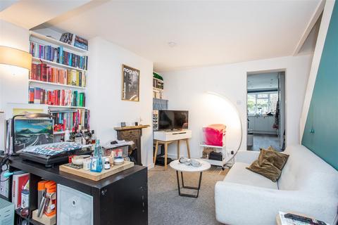 2 bedroom terraced house for sale, Mile End Place, Mile End, E1