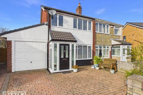 Bideford Avenue, Sutton Leach, WA9