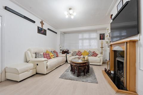4 bedroom terraced house for sale, Stafford Road, Wallington SM6