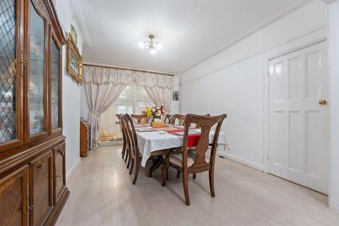 4 bedroom terraced house for sale, Stafford Road, Wallington SM6