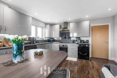 3 bedroom flat for sale, Nero House, Charrington Place, St. Albans, AL1 3GW