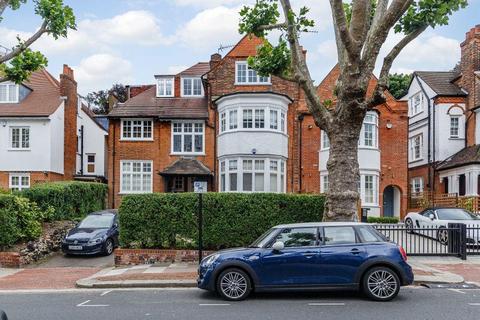 Ferncroft Avenue, Hampstead, NW3