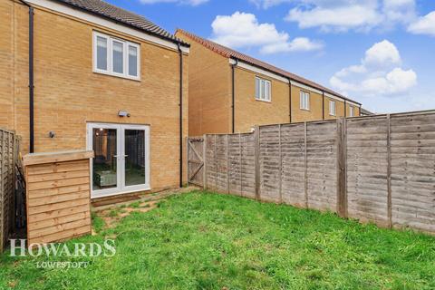 undefined, Lupton Close, Oulton Broad