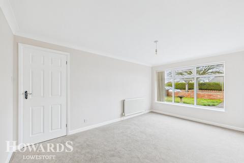 undefined, Clover Way, Gunton