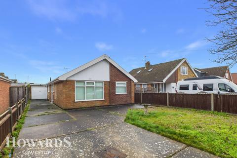undefined, Clover Way, Gunton