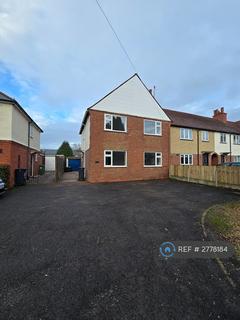 3 bedroom end of terrace house to rent, South Road, Stourbridge, DY8