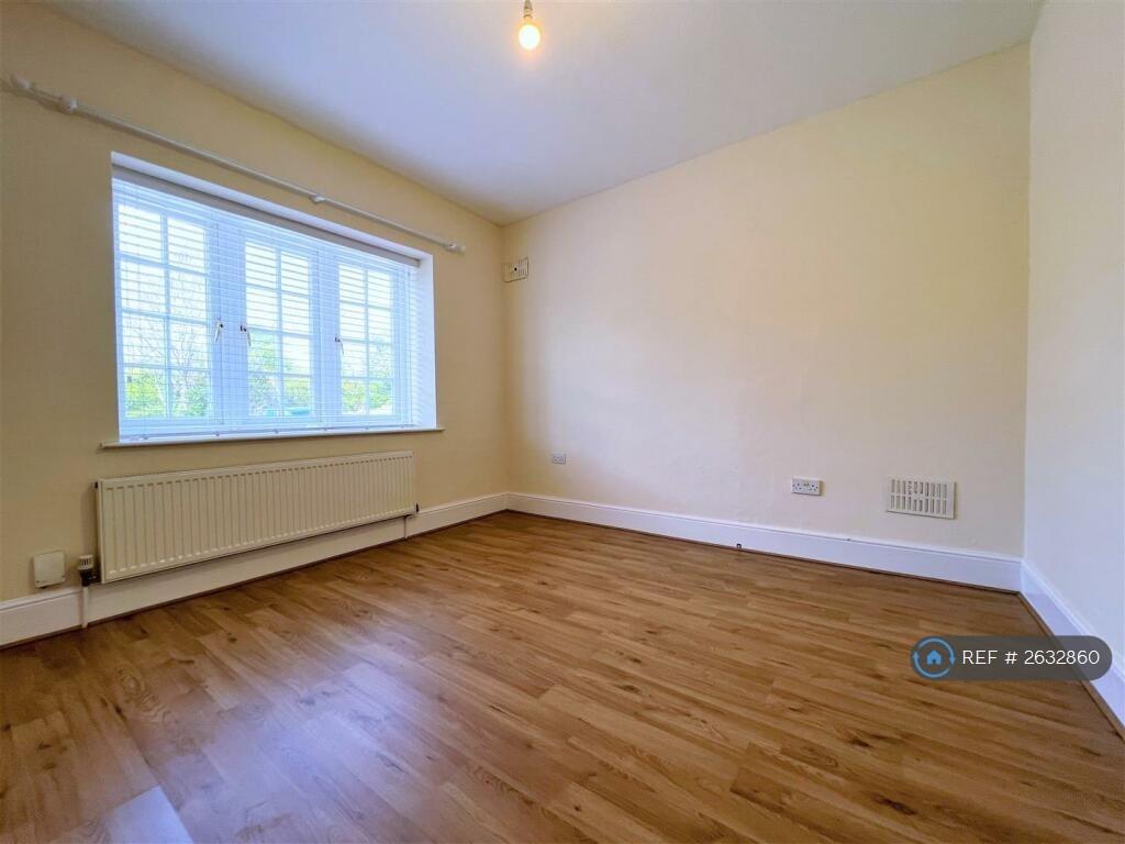 Bedroom2